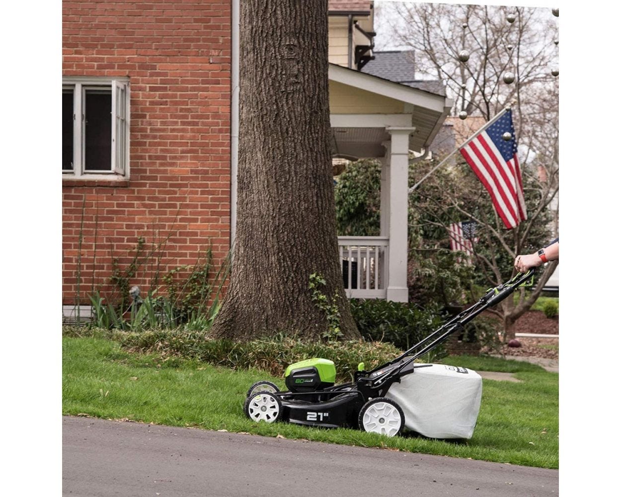 80V Cordless 21′�?Self-Propelled Brushless Lawn Mower | Greenworks