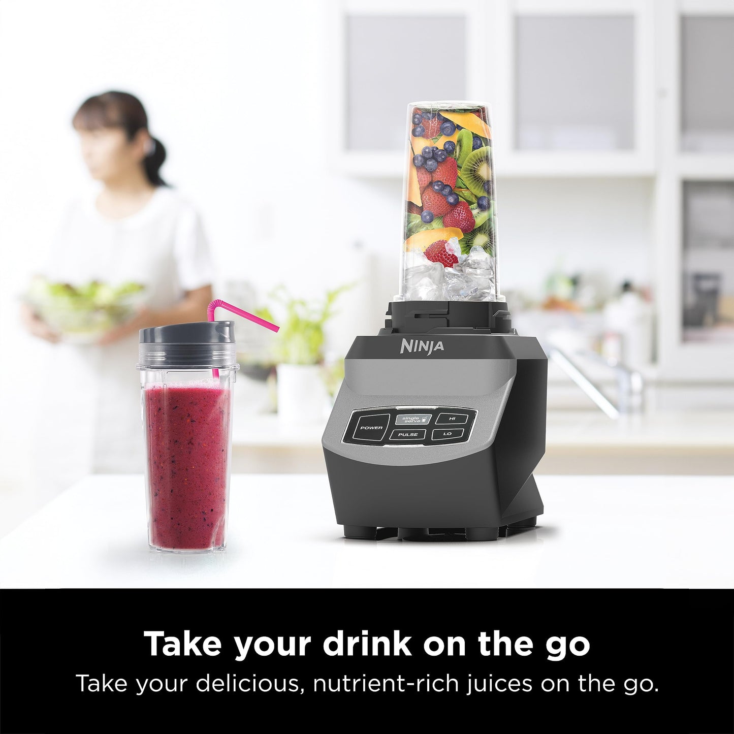 Ninja Professional Countertop 1100 Watt BL660